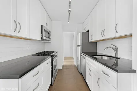 3430 North Lake Shore Drive Chicago IL 60657