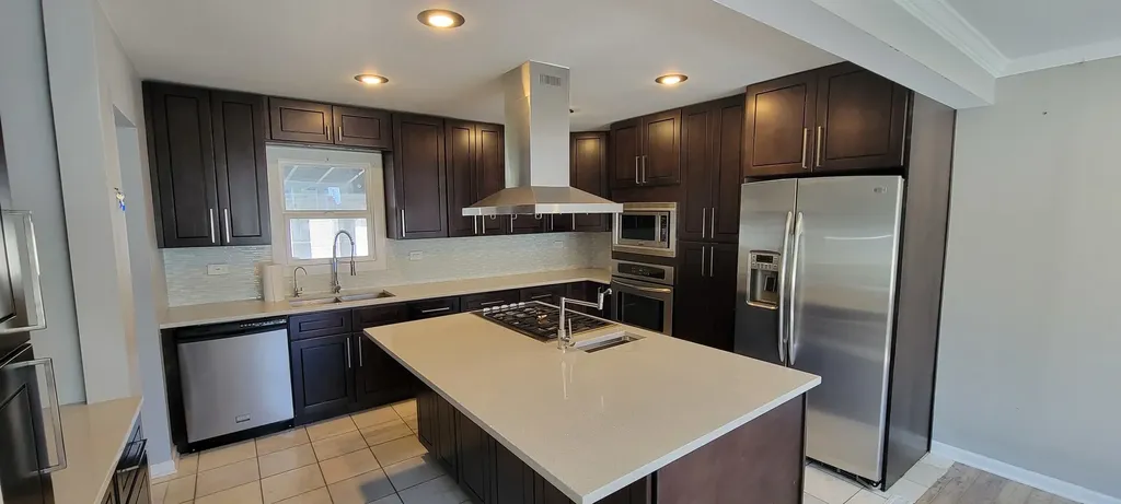 1110 South Chase Street Wheaton IL 60189