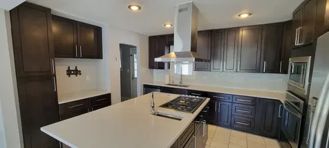1110 South Chase Street Wheaton IL 60189