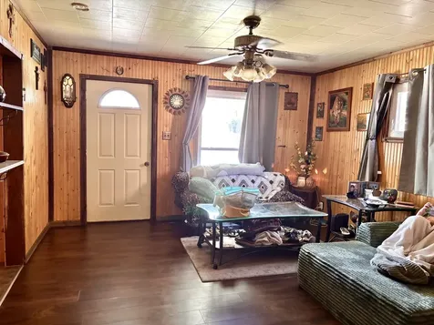 612 West Monroe Street W Herrin IL 62948