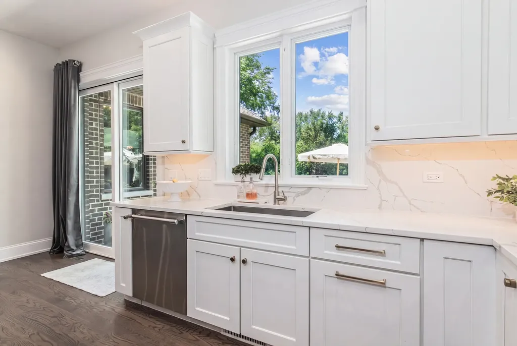 250 Clair View Court Lake Zurich IL 60047