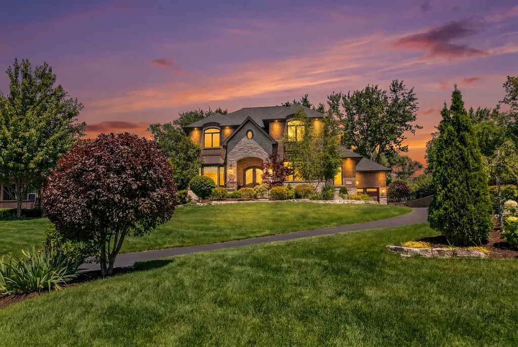 250 Clair View Court Lake Zurich IL 60047