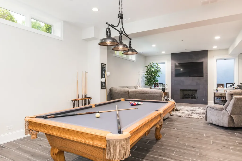 250 Clair View Court Lake Zurich IL 60047