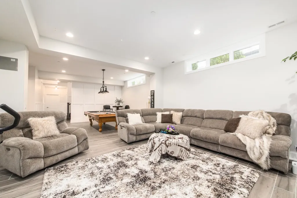 250 Clair View Court Lake Zurich IL 60047