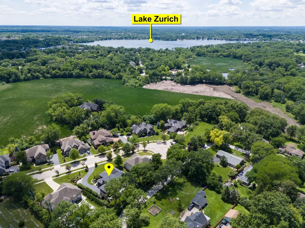 250 Clair View Court Lake Zurich IL 60047