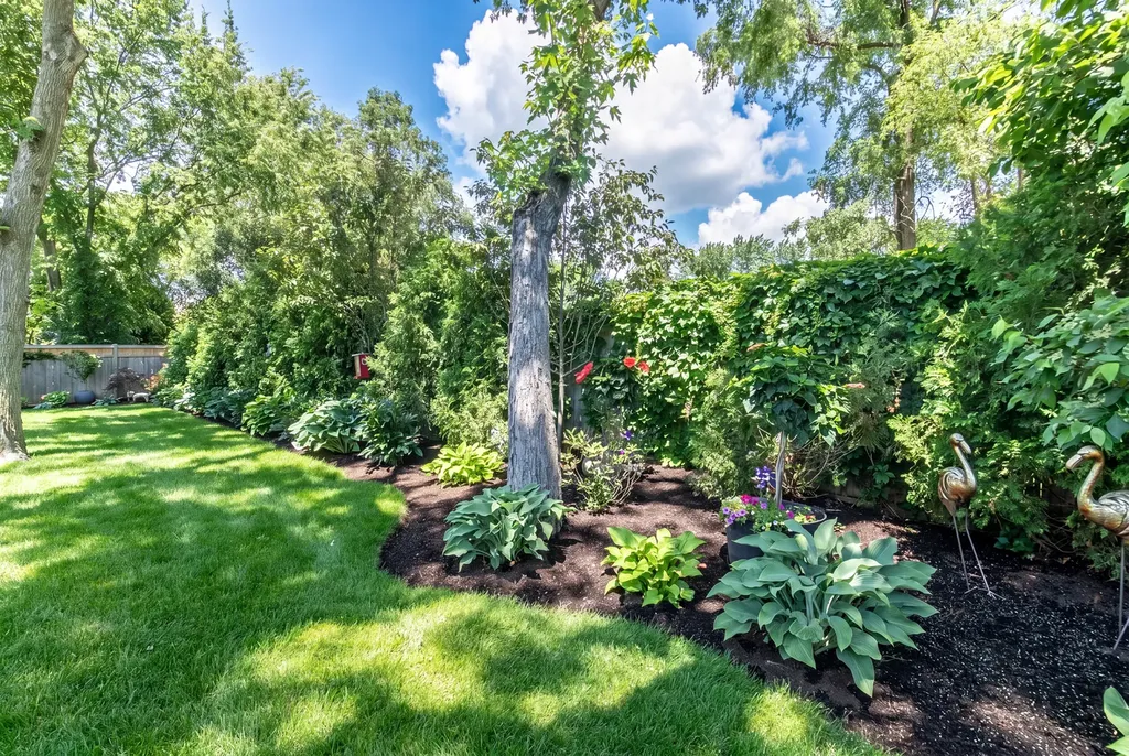 250 Clair View Court Lake Zurich IL 60047