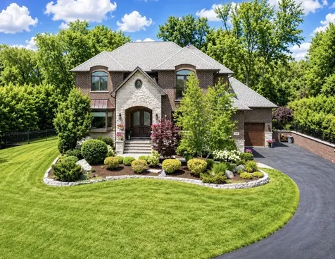 250 Clair View Court Lake Zurich IL 60047