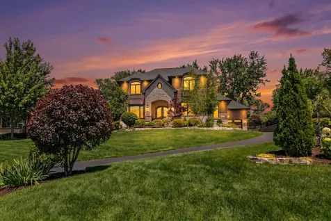 250 Clair View Court Lake Zurich IL 60047