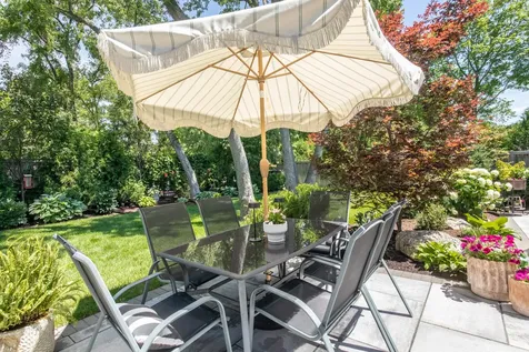 250 Clair View Court Lake Zurich IL 60047