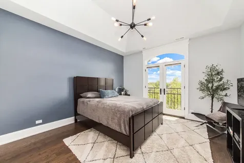 250 Clair View Court Lake Zurich IL 60047