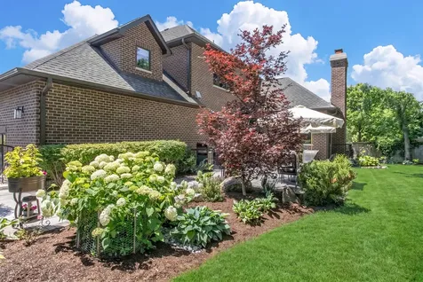 250 Clair View Court Lake Zurich IL 60047