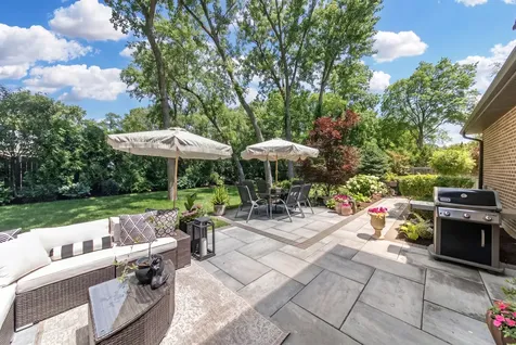 250 Clair View Court Lake Zurich IL 60047