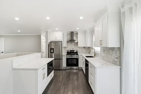1857 Bristol Avenue Westchester IL 60154