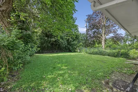 220 West 155th Street Harvey IL 60426
