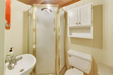 801 East Golfview Drive Mount Prospect IL 60056