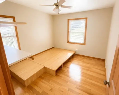 8252 North Caldwell Avenue Niles IL 60714