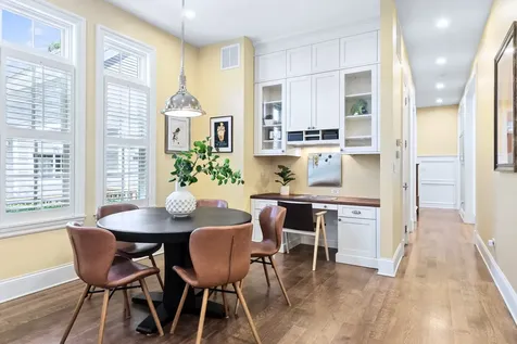 3434 North Marshfield Avenue Chicago IL 60657