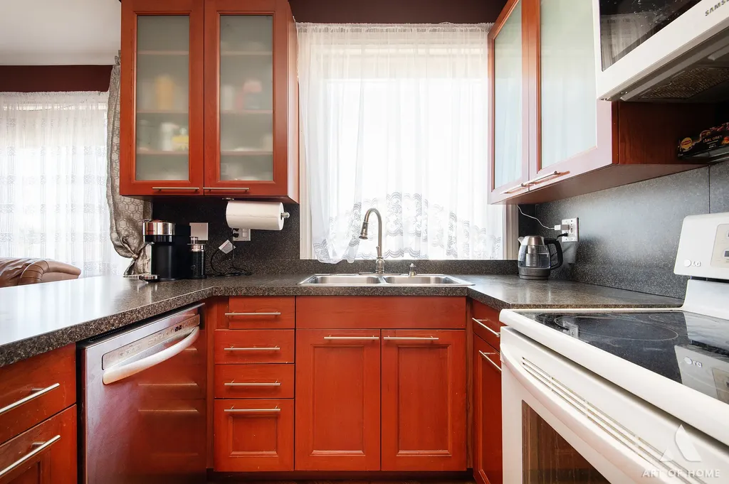5049 North Neva Avenue Chicago IL 60656
