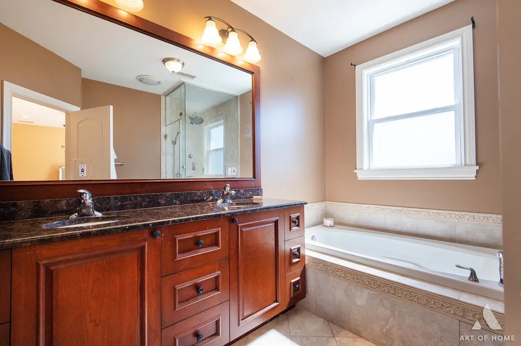 5049 North Neva Avenue Chicago IL 60656