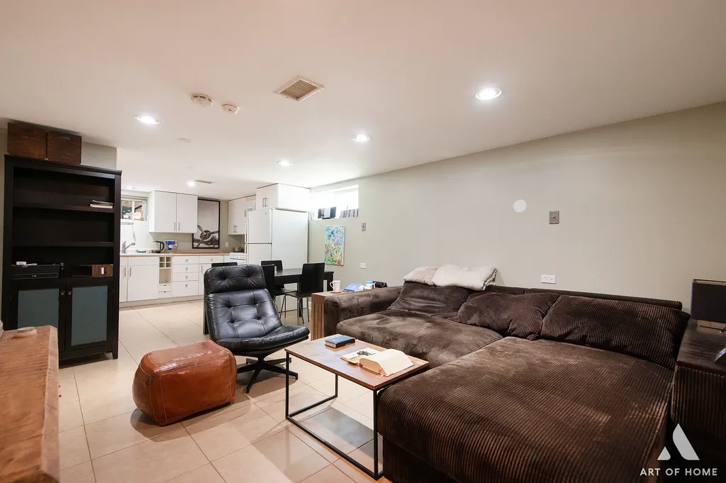 5049 North Neva Avenue Chicago IL 60656