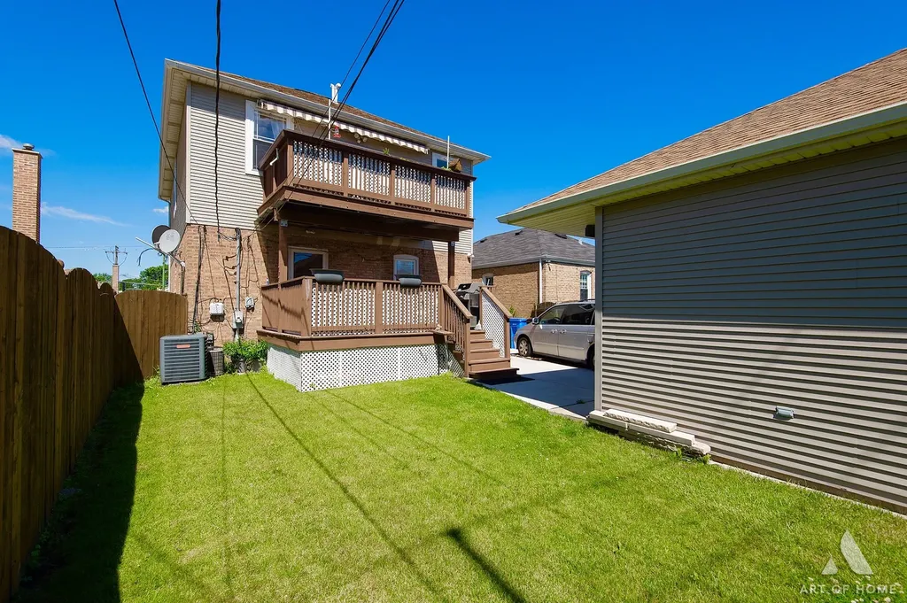 5049 North Neva Avenue Chicago IL 60656