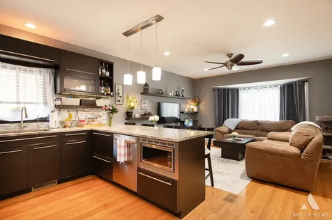 5049 North Neva Avenue Chicago IL 60656