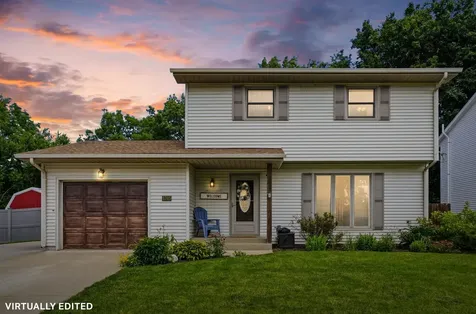 1705 88TH Avenue W Rock Island IL 61201