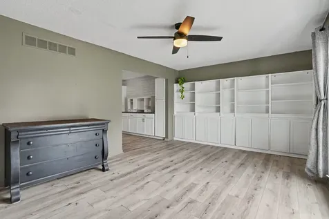 1705 88TH Avenue W Rock Island IL 61201