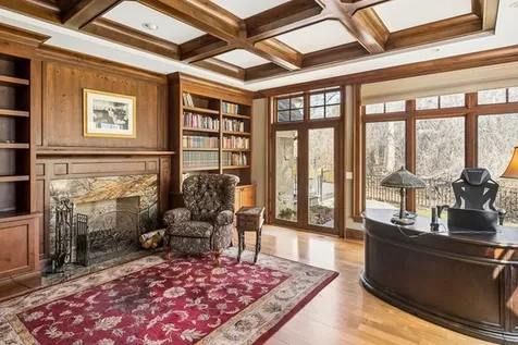 1300 Abington Cambs Drive Lake Forest IL 60045