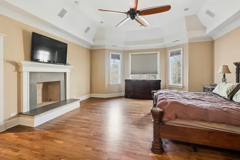 1300 Abington Cambs Drive Lake Forest IL 60045