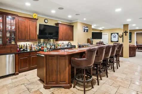 1300 Abington Cambs Drive Lake Forest IL 60045