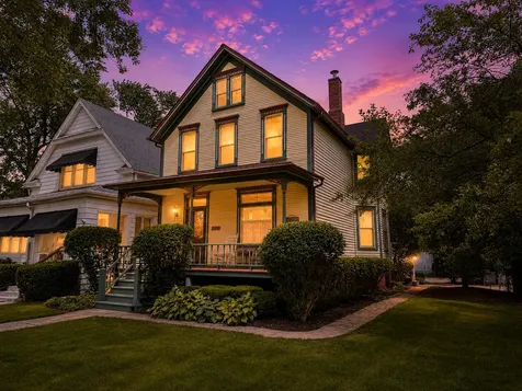 12537 South Maple Avenue Blue Island IL 60406