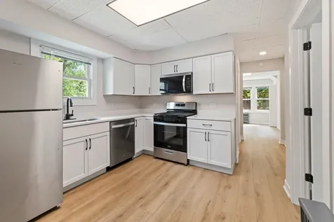 5002 West Gunnison Street Chicago IL 60630