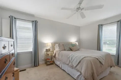 458 Nantucket Road Naperville IL 60565