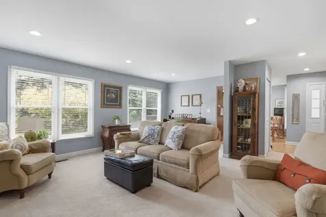 458 Nantucket Road Naperville IL 60565