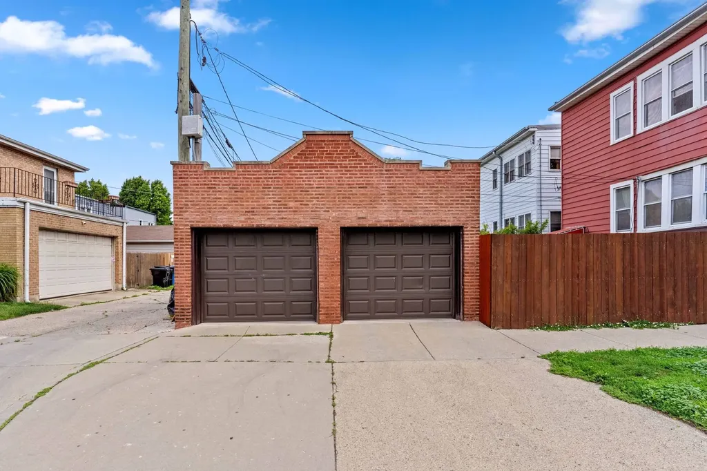 3700 North Monticello Avenue Chicago IL 60618