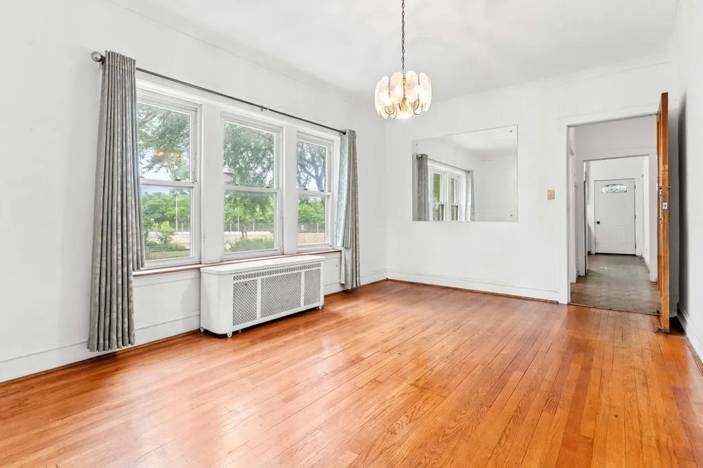 3700 North Monticello Avenue Chicago IL 60618