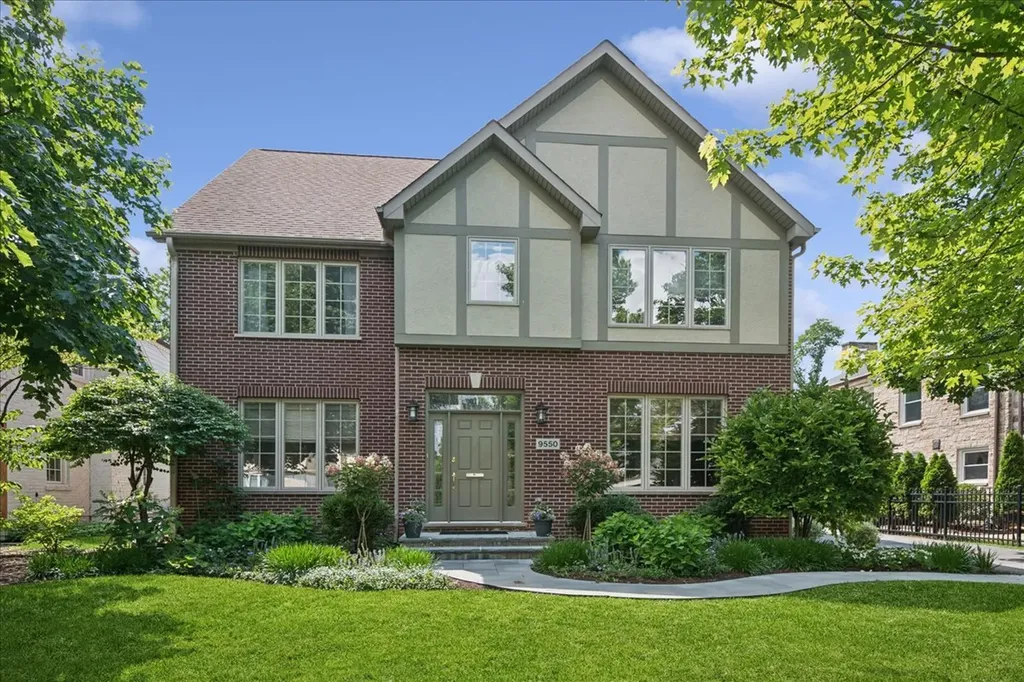 9550 Central Park Avenue Evanston IL 60203