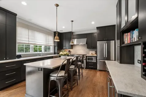9550 Central Park Avenue Evanston IL 60203