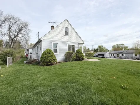 700 Warrior Drive Round Lake Heights IL 60073