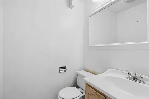 1108 Wellington Avenue Libertyville IL 60048