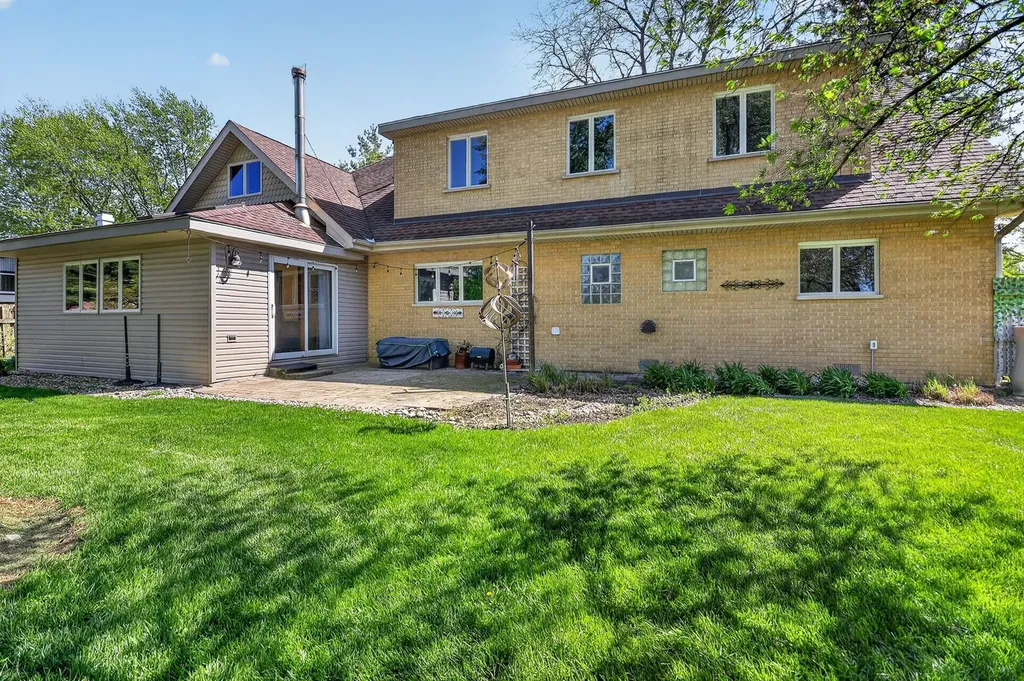 700 East Turner Avenue Roselle IL 60172