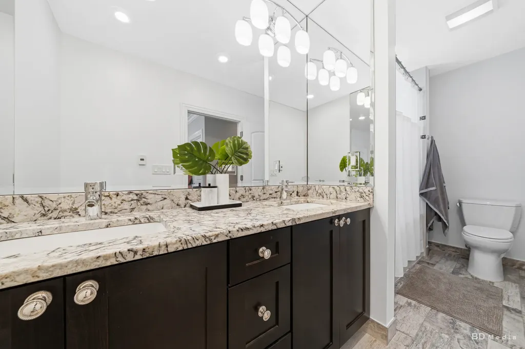 4146 North Kilbourn Avenue Chicago IL 60641