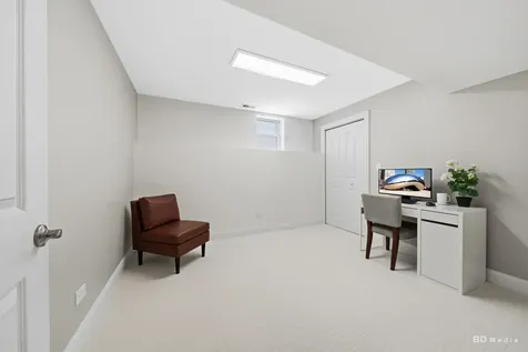 4146 North Kilbourn Avenue Chicago IL 60641