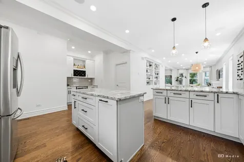 4146 North Kilbourn Avenue Chicago IL 60641