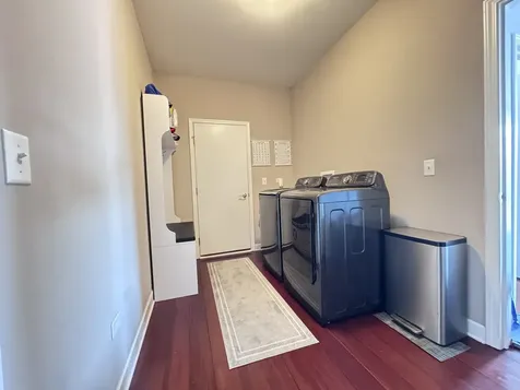 21010 Lakewoods Lane Shorewood IL 60404