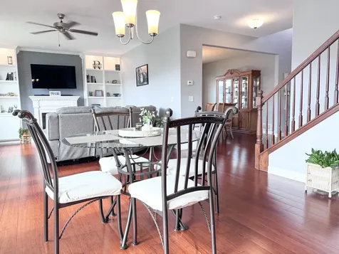21010 Lakewoods Lane Shorewood IL 60404