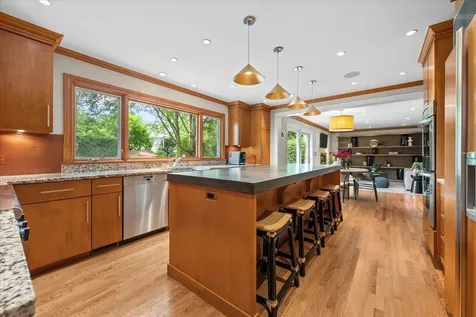 520 Greenwood Avenue Kenilworth IL 60043