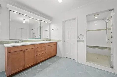 520 Greenwood Avenue Kenilworth IL 60043