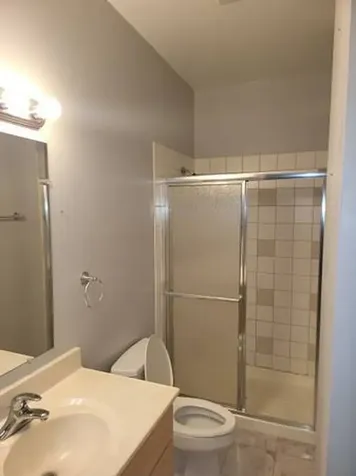 537 North Ashland Avenue Chicago IL 60622